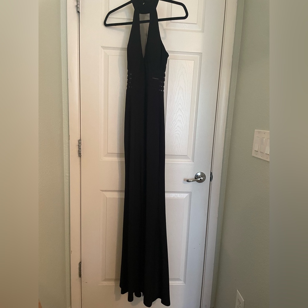 STUNNING B Darlin Black Halter Dress Size 4